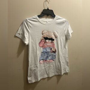 NWOT- Cute Bear Graphic  T-Shirt - White. Size Small